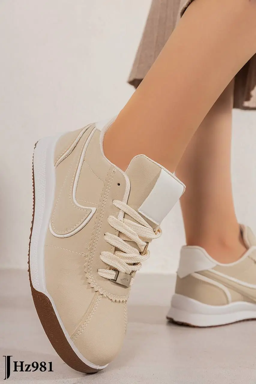 Retro Suede Runner Sneaker - Image 5