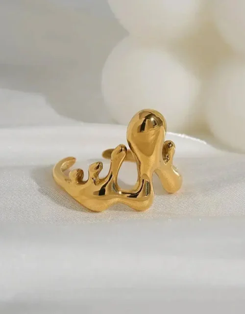 The 'Chunky Curb' Chain Link Ring