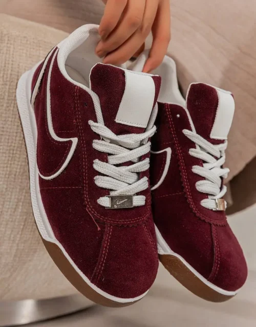 Retro Suede Runner Sneaker