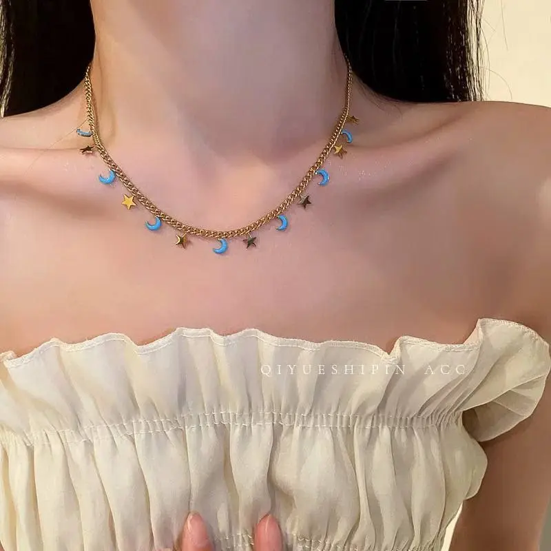 Gold Plated Engraved Leaf Medallion Necklace - Image 3