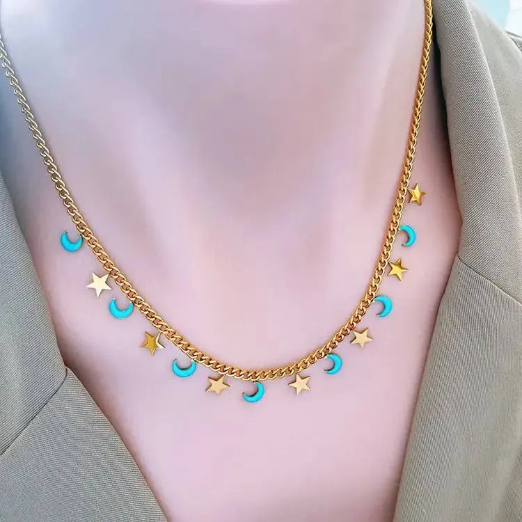 Gold Plated Engraved Leaf Medallion Necklace - Image 4