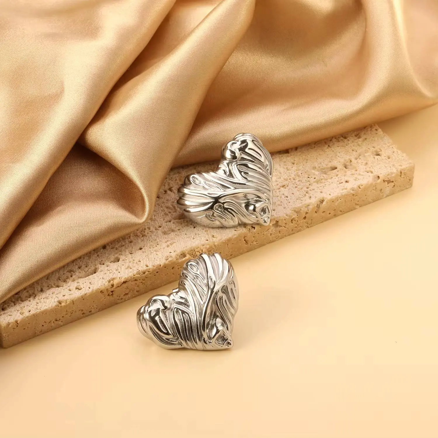 Silver Earrings in the Shape of a Heart - Image 3