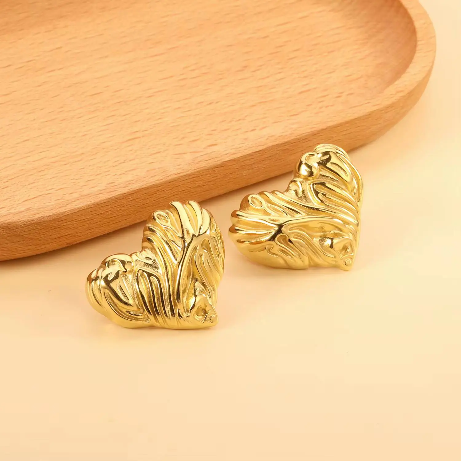 Gold Earrings in the Shape of a Heart