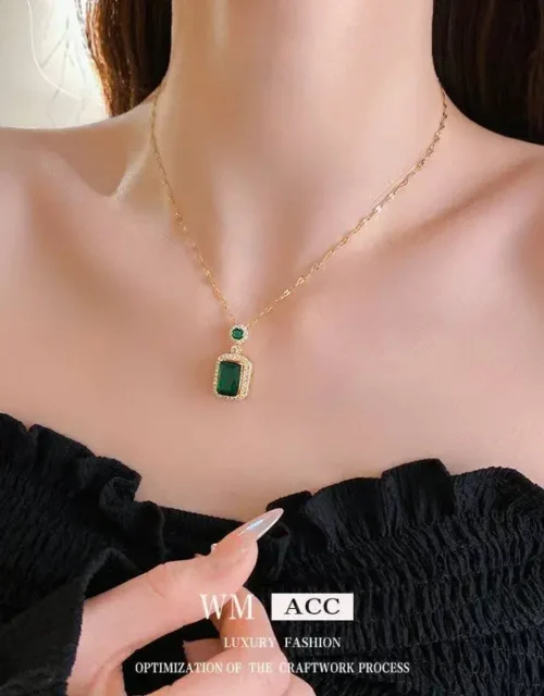 Gold Plated "Lazurde Style" Three Stone Drop Necklace